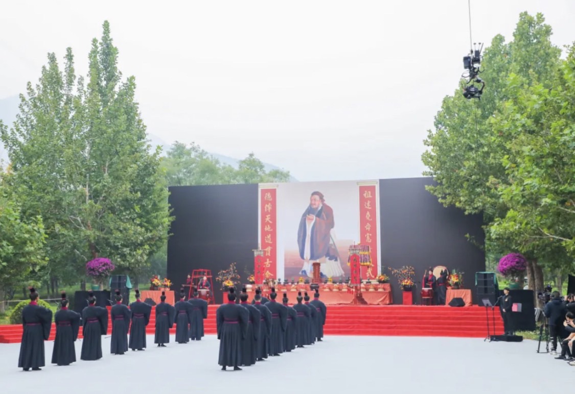 沉香载道：高世义的儒商风范与领导权威